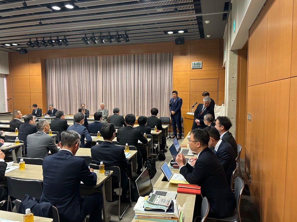 20241220　四日市商工会議所議員総会・懇談会.jpg