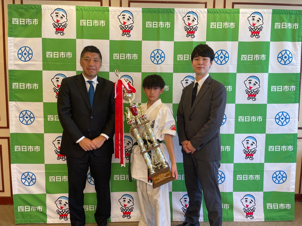 20260402　極真会三重北道場表敬訪問.jpg