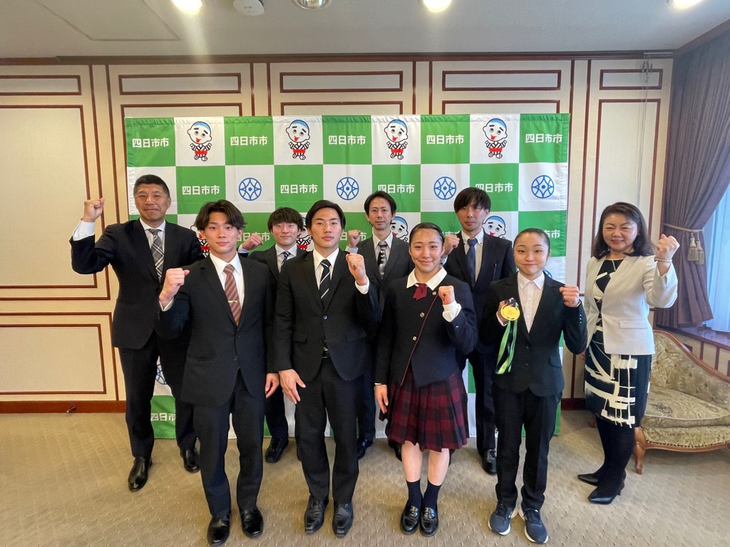 20260403　相好体操クラブ表敬訪問.jpg