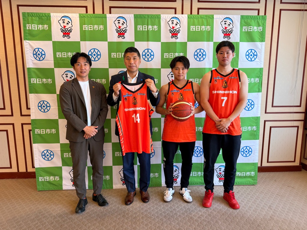 20260511　ヴィアティン三重バスケ表敬訪問.jpg