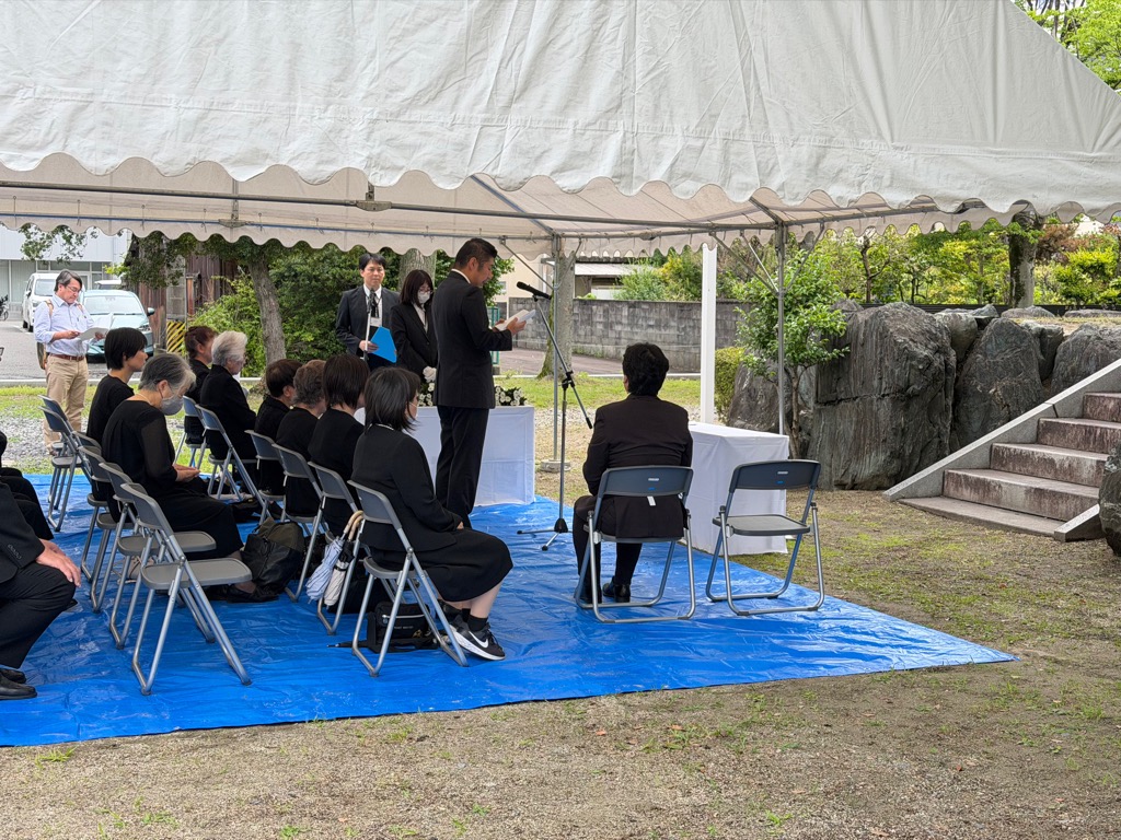 20260618　四日市空襲犠牲者慰霊献花式.jpg